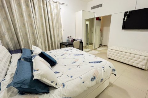 Villa de 4 dormitorios en District 10, UAE No. 162534 18