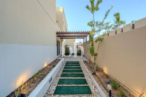 Villa de 5 dormitorios  No. 112873 14