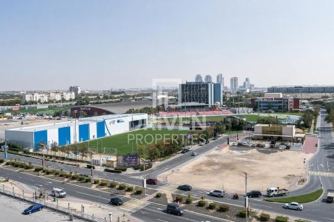 Квартира с 2 спальнями в Dubai Sports City, ОАЭ №209748 14