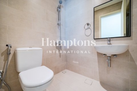 4 bedrooms Townhouse in Al Manara, UAE No. 145127 10