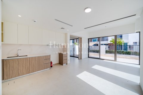 4 bedrooms Townhouse in Al Manara, UAE No. 145126 3