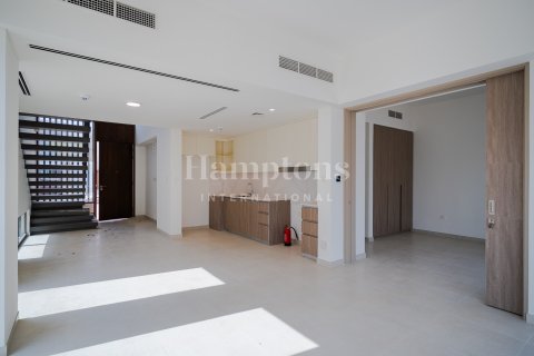 4 bedrooms Townhouse in Al Manara, UAE No. 145126 9