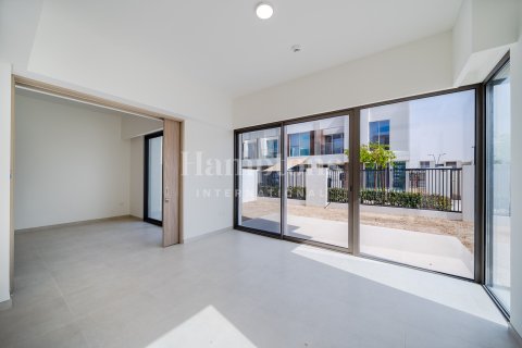 4 bedrooms Townhouse in Al Manara, UAE No. 145126 7