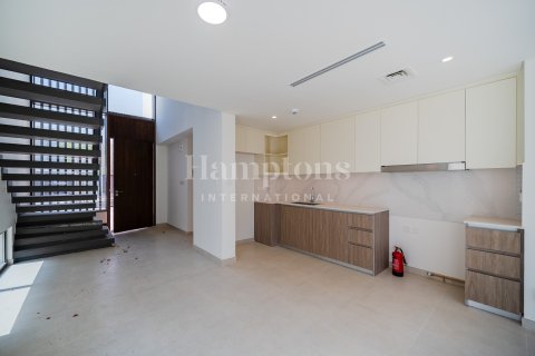 4 bedrooms Townhouse in Al Manara, UAE No. 145126 6