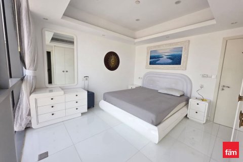 2 bedrooms Apartment in Dubai, UAE No. 140558 5