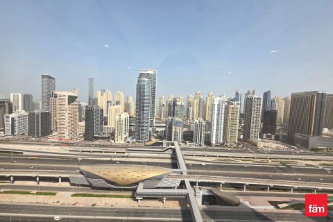 2 bedrooms Apartment in Dubai, UAE No. 140558 17