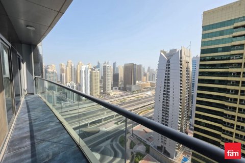 2 bedrooms Apartment in Dubai, UAE No. 140558 16