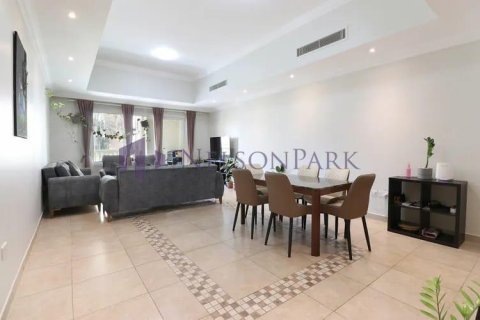 1 bedroom Apartment in Doha, Qatar No. 58412 4