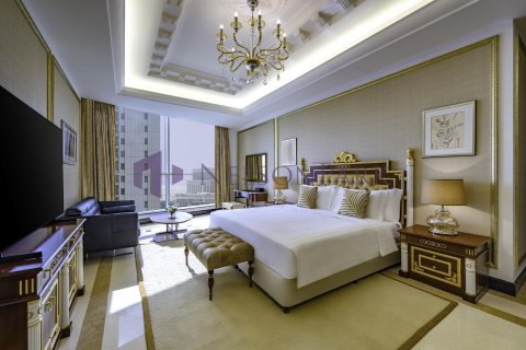 3 bedrooms Duplex in Doha, Qatar No. 58410 6