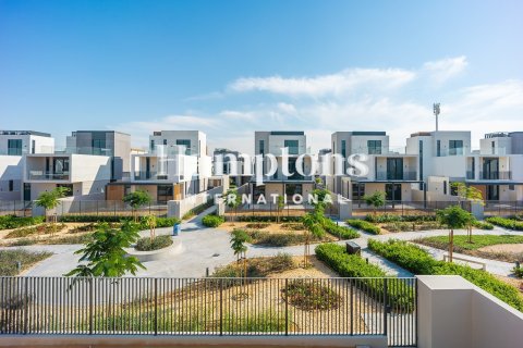 4 غرف نوم فيلا في Arabian Ranches 3, الإمارات العربية المتحدة رقم 146637 16