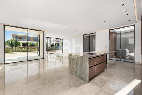 5 bedrooms Villa  No. 114515 4