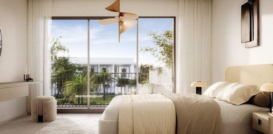 4 bedrooms Townhouse in Dubai, UAE No. 187404