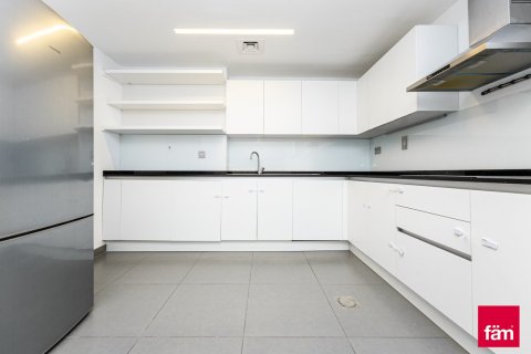 Apartment de 3 dormitorios en Palm Jumeirah, UAE No. 149495 8