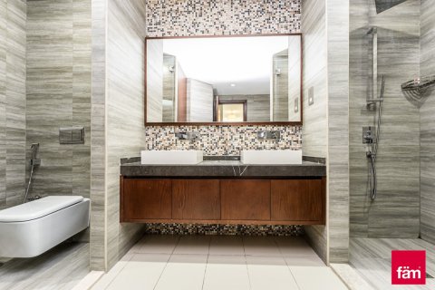 Apartment de 3 dormitorios en Palm Jumeirah, UAE No. 149495 25