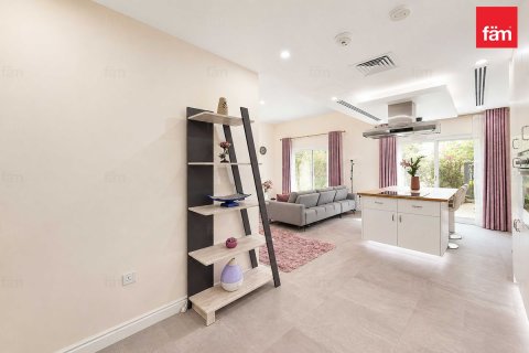 3 bedrooms Townhouse in Dubai, UAE No. 187544 21
