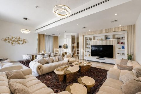 4 bedrooms Villa in District One, UAE No. 191863 6