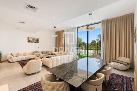 4 bedrooms Villa in District One, UAE No. 191863 4