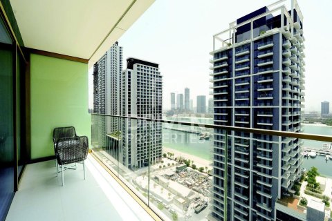 Квартира с 1 спальней в EMAAR Beachfront, ОАЭ №191868 3