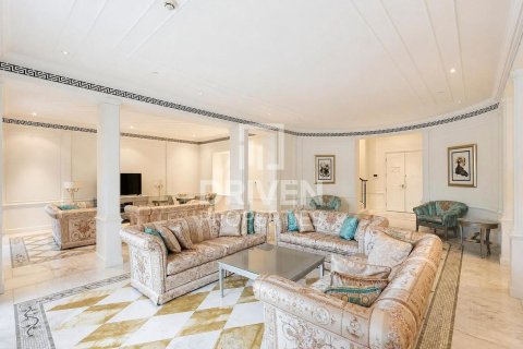 Дуплекс с 3 спальнями в Palazzo Versace, ОАЭ №191865 4