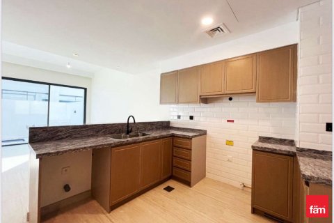 5 bedrooms Townhouse  No. 117721 11