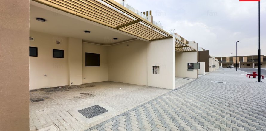Townhouse de 4 chambres à Dubai, UAE No. 140373