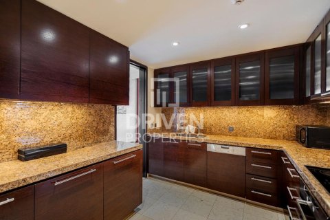 4 bedrooms Apartment in Downtown Dubai (Downtown Burj Dubai), UAE No. 138172 11