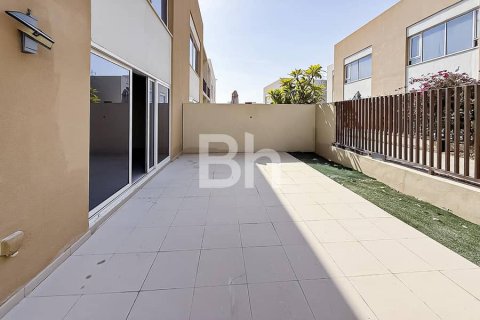 Apartment de 3 dormitorios en Dubai South (Dubai World Central), UAE No. 91852 6