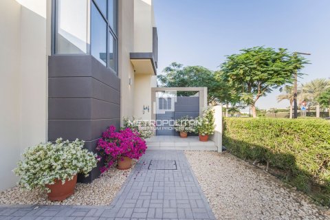 4 غرف نوم فيلا رقم 129372 2