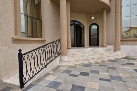 8 bedrooms Villa in Ras Al Khaimah, UAE No. 183879 18