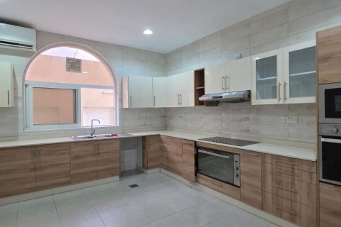 8 bedrooms Villa in Ras Al Khaimah, UAE No. 183879 8