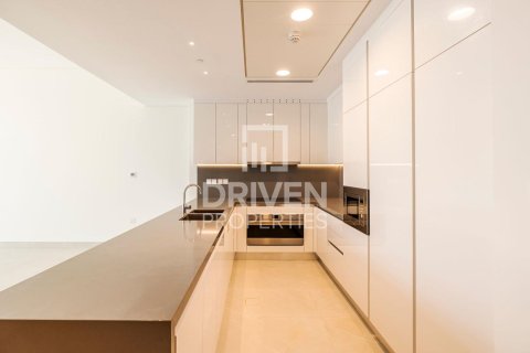 Квартира с 3 спальнями  №121999 13