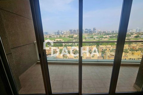 Квартира с 2 спальнями в Dubai Sports City, ОАЭ №162032 13