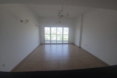 Квартира с 2 спальнями в Dubai Sports City, ОАЭ №162032 9