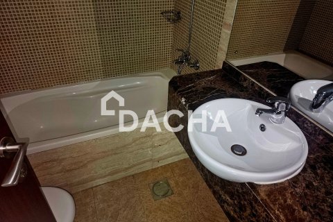 Квартира с 2 спальнями в Dubai Sports City, ОАЭ №162032 15