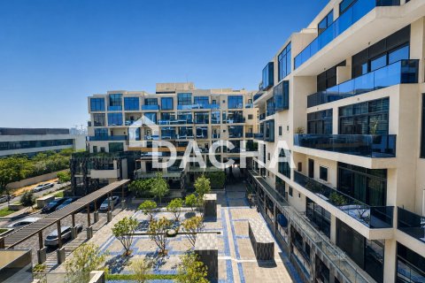 2 bedrooms Apartment in Motor City, UAE No. 162033 3