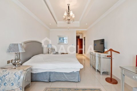 Apartment de 2 dormitorios en The Crescent, UAE No. 162029 21