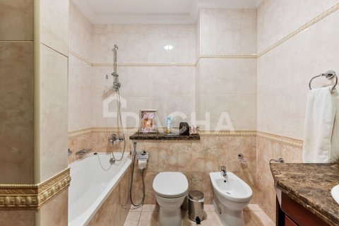 Apartment de 2 dormitorios en The Crescent, UAE No. 162029 20