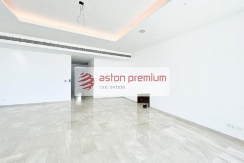 3 غرف نوم شقة  رقم 132636 4