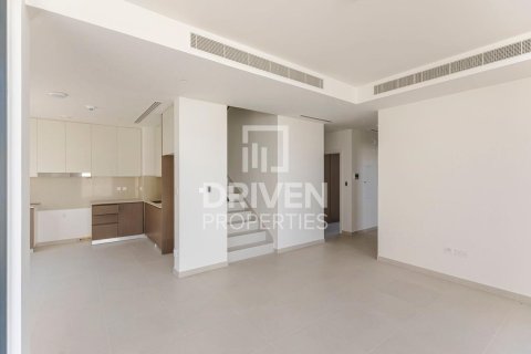 Villa de 4 dormitorios en EMAAR South, UAE No. 188480 3