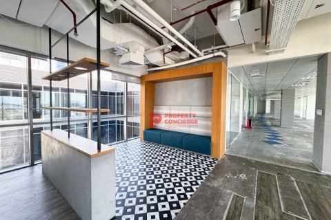 330m² Commercial property in Dubai Media City, UAE No. 39726 16