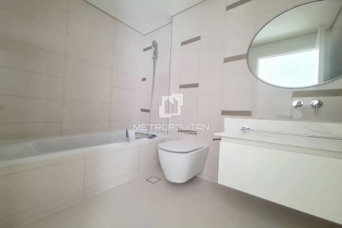 3 bedrooms Apartment in EMAAR Beachfront, UAE No. 39859 13