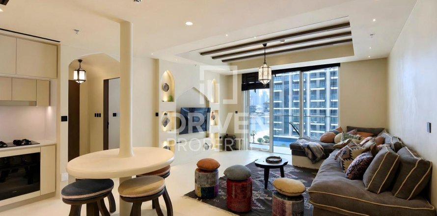 1 bedroom Apartment in EMAAR Beachfront, UAE No. 192879