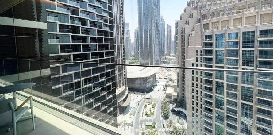 Appartement de 2 chambres à Dubai, UAE No. 200272