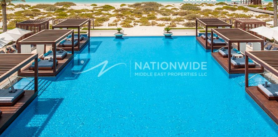 5 غرفة نوم  فيلا  رقم 125504