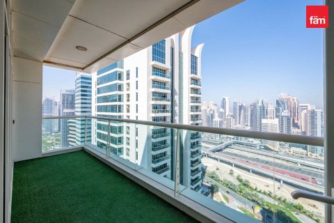 2 bedrooms Apartment in Dubai, UAE No. 184431 10