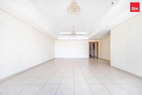 2 bedrooms Apartment in Dubai, UAE No. 184431 3