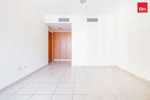 2 bedrooms Apartment in Dubai, UAE No. 184431 4