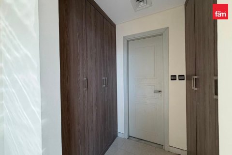 Apartment de 2 dormitorios en Dubai, UAE No. 184433 12