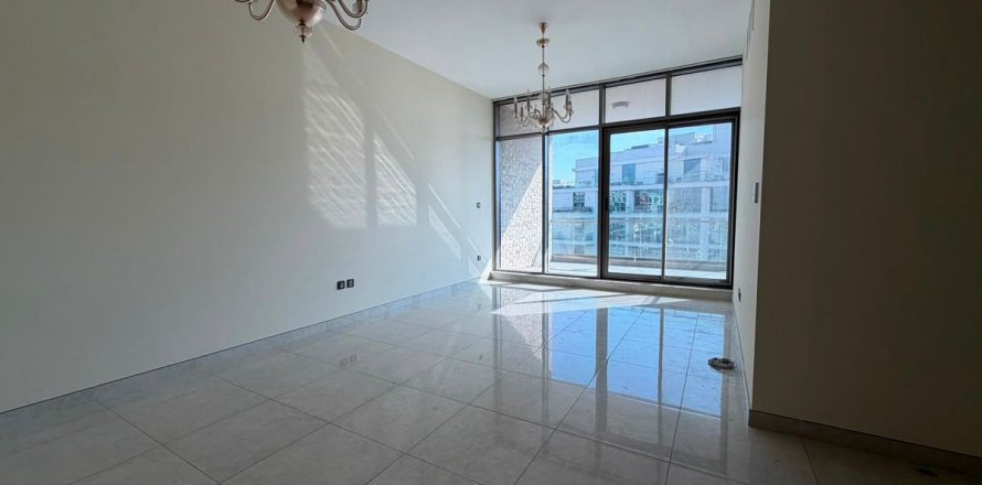 Apartment de 2 dormitorios en Dubai, UAE No. 184433