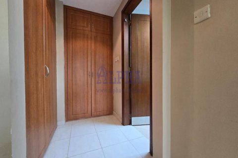 1 bedroom Apartment in Al Hamra Village, UAE No. 165041 15
